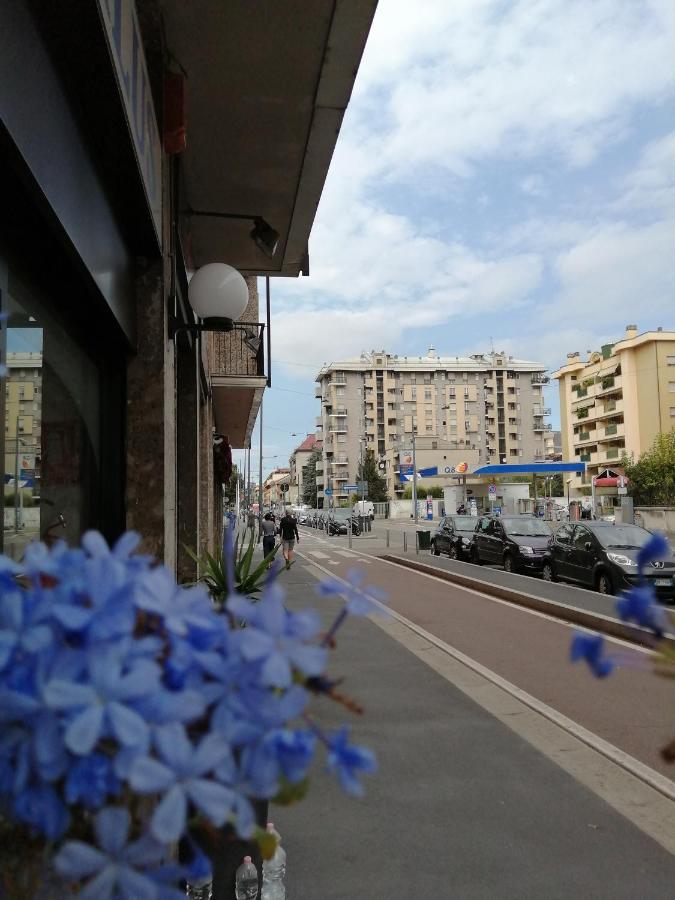 Hotel Salus Μιλάνο Εξωτερικό φωτογραφία