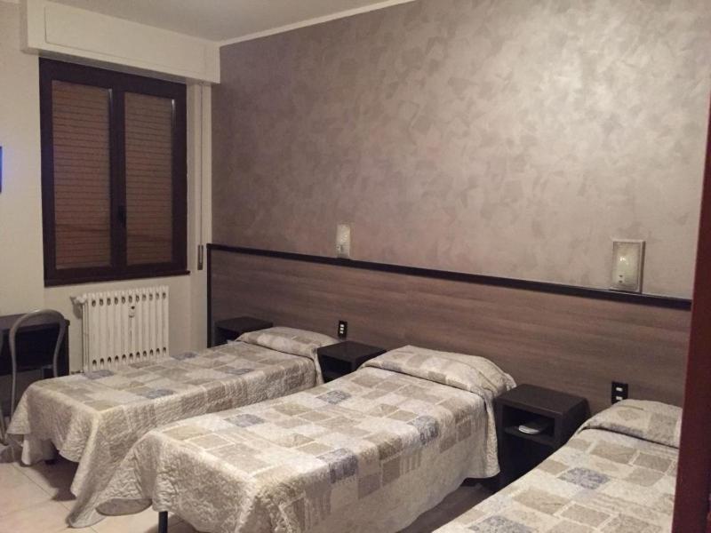 Hotel Salus Μιλάνο Εξωτερικό φωτογραφία