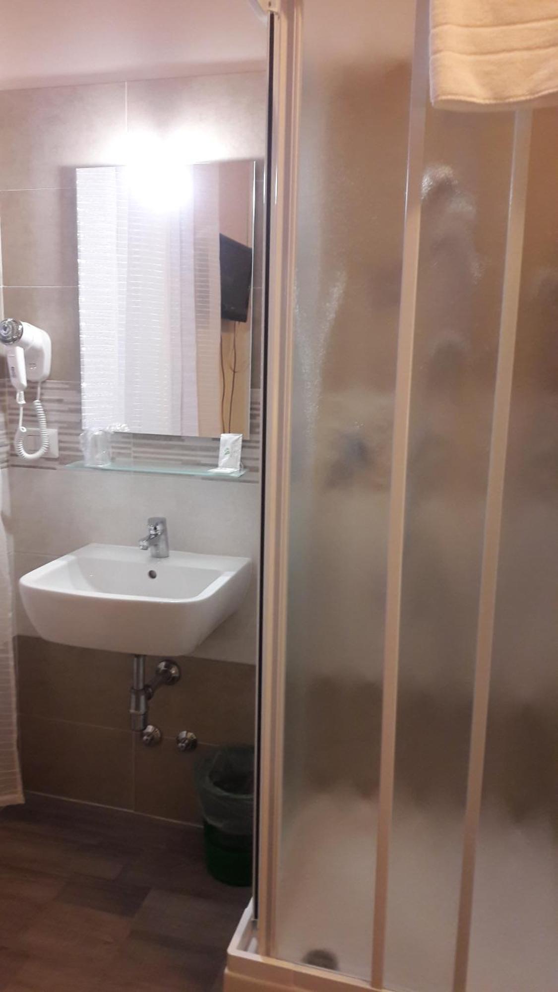 Hotel Salus Μιλάνο Εξωτερικό φωτογραφία