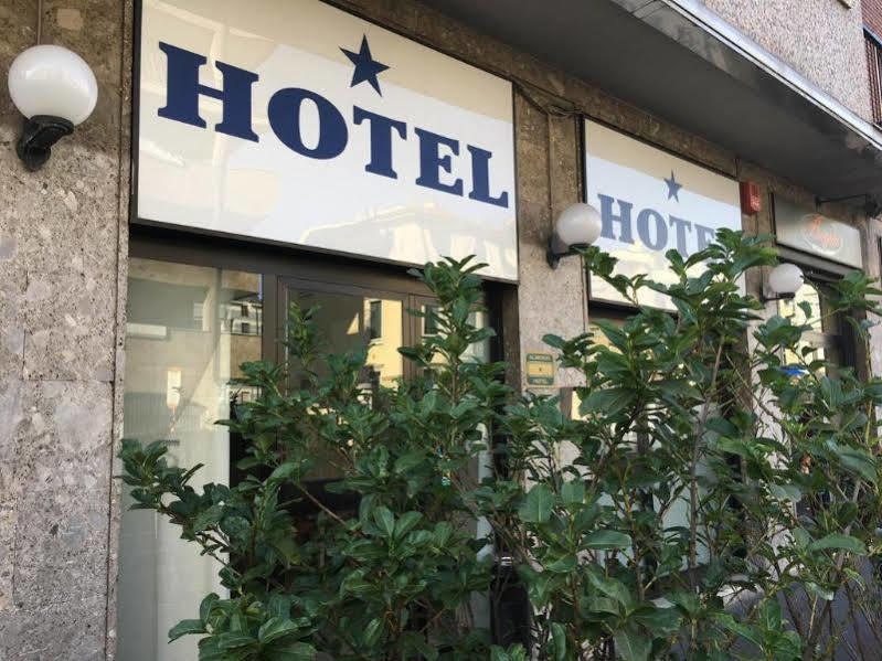 Hotel Salus Μιλάνο Εξωτερικό φωτογραφία