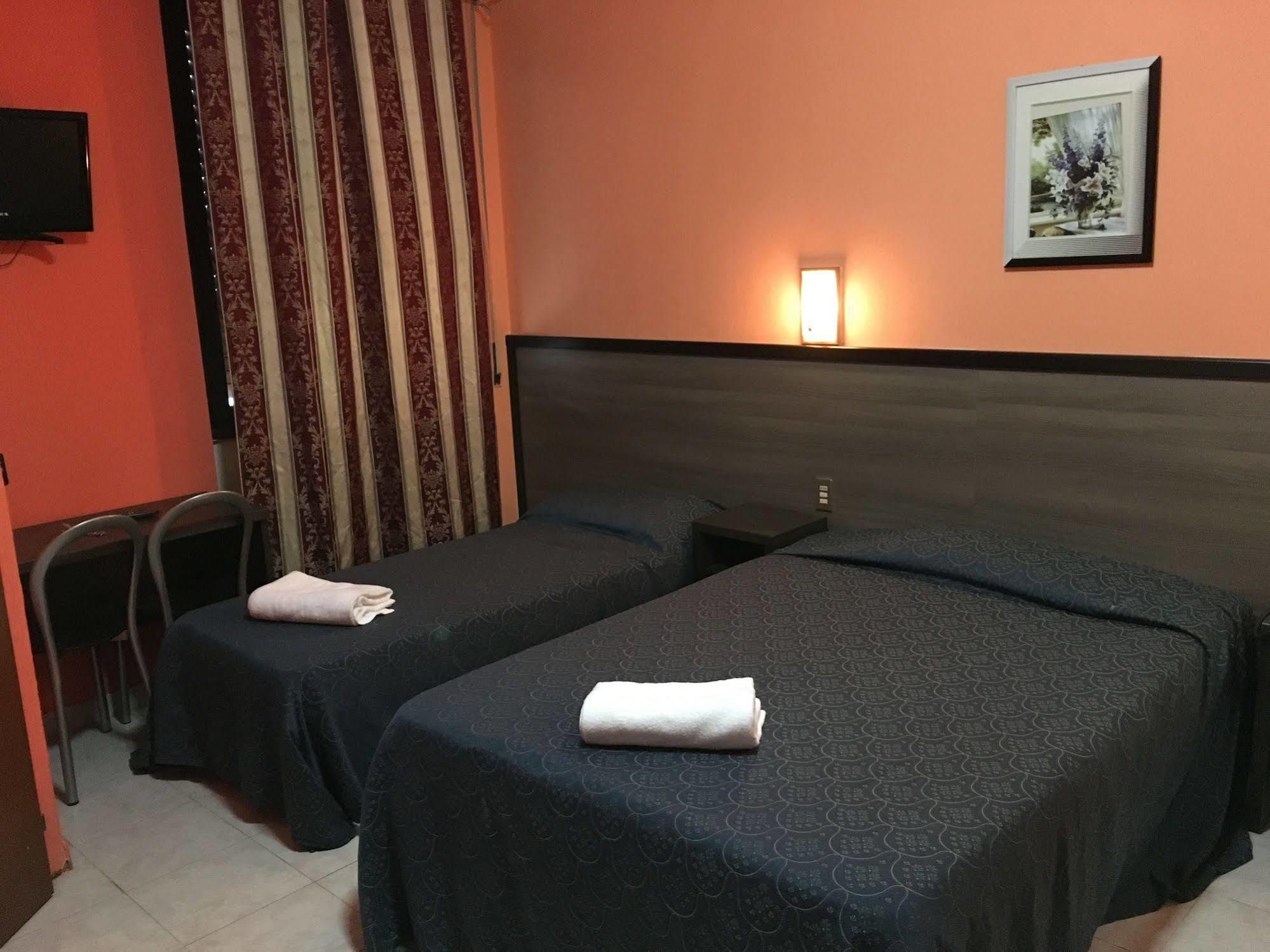 Hotel Salus Μιλάνο Εξωτερικό φωτογραφία